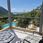 Maya Lefkada * Evgiros
