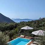 Maya Lefkada * Evgiros