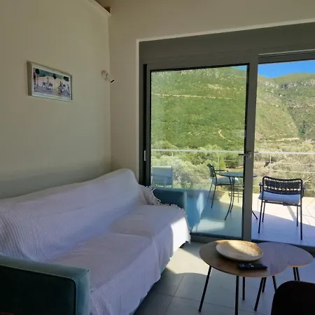 Maya Lefkada *