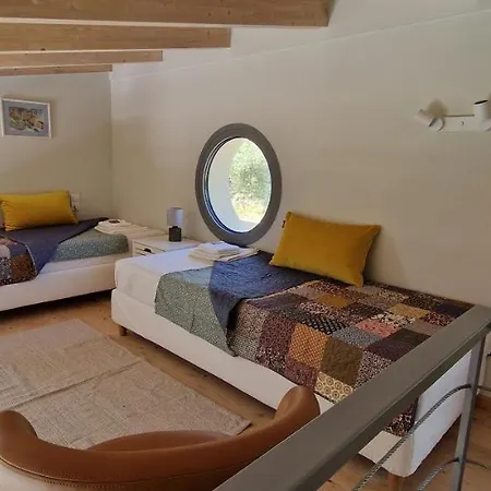 Maya Lefkada * Evgiros