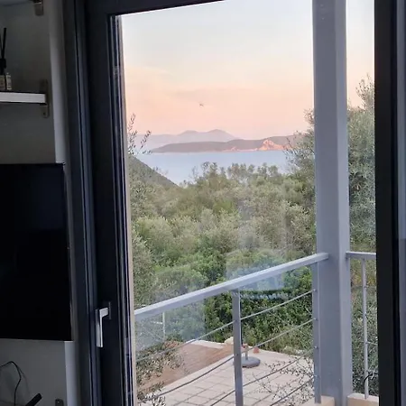 Maya Lefkada Willa