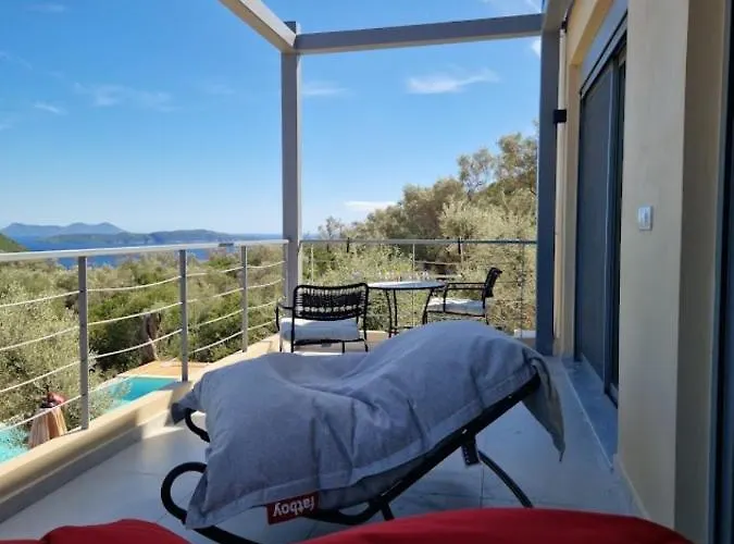 Maya Lefkada Villa *